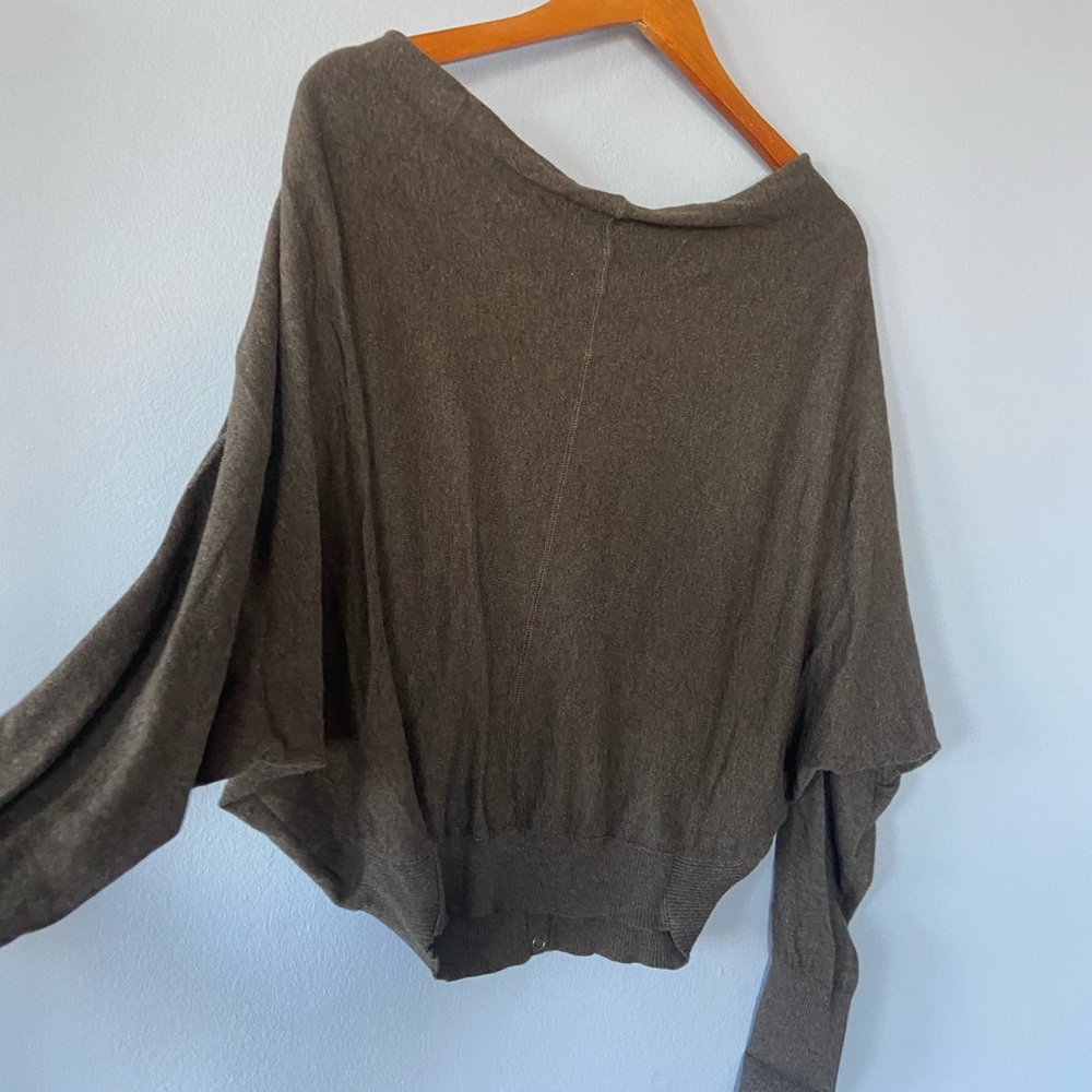 🛑SOLD All Saints Brown Elgar Button Back Cowl Neck Sweater - Picture 5 of 8